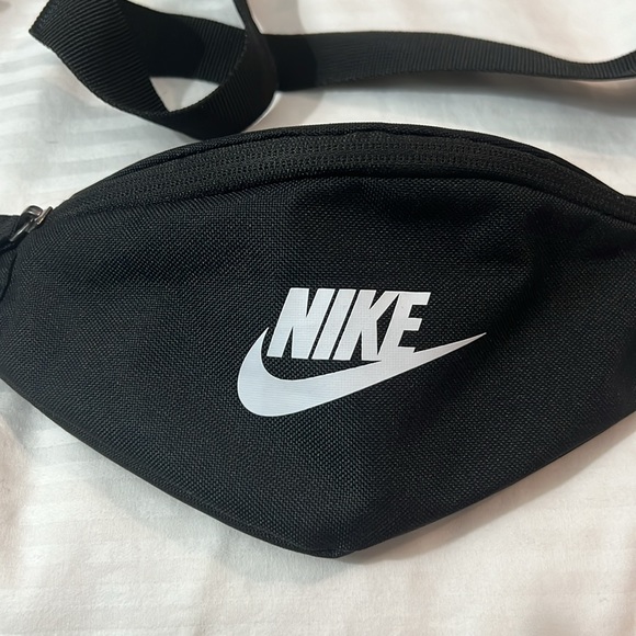 NIKE Shoulder bag - Picture 2 of 6